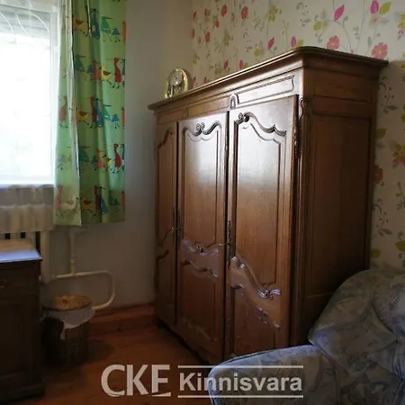 Private In Tallin, Pelguranna C * Ταλίν